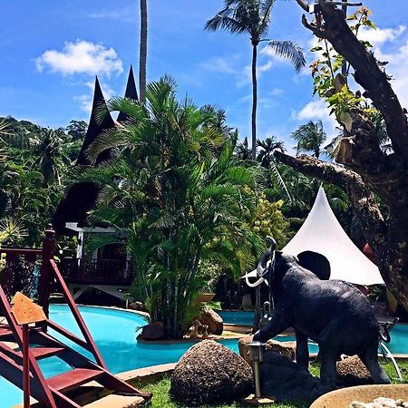 Coco Palace Resort Nai Harn Eksteriør bilde
